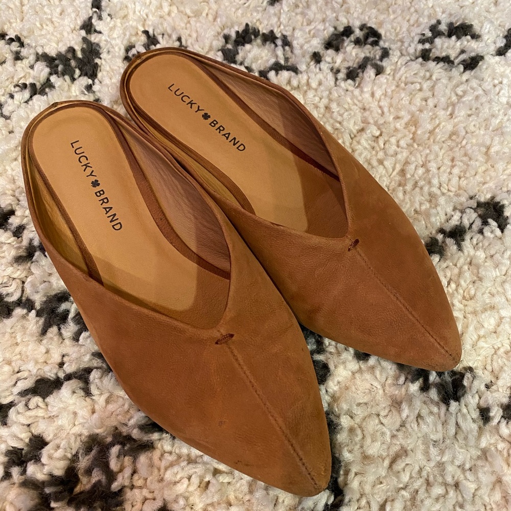 Brown Lucky Brand “Barbora” mule flats